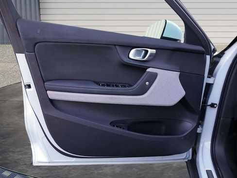 Used 2023 Polestar Polestar 2 AWD/4WD image 13