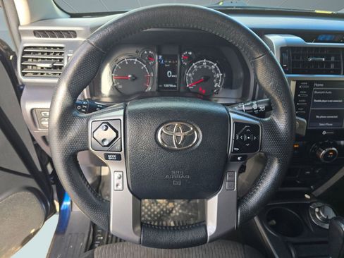 Used 2020 Toyota 4Runner SR5 image 14