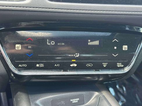 Certified 2022 Honda HR-V EX image 25