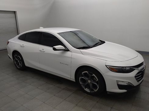 Used 2022 Chevrolet Malibu LT FWD image 11