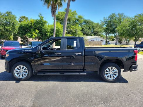 Used 2024 Chevrolet Silverado 1500 Custom RWD image 9