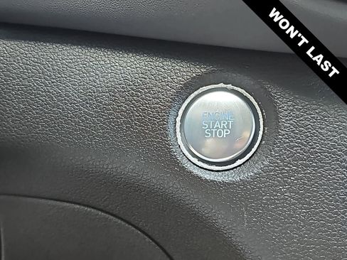 Used 2020 Hyundai Santa Fe SEL w/ Convenience Package FWD image 24