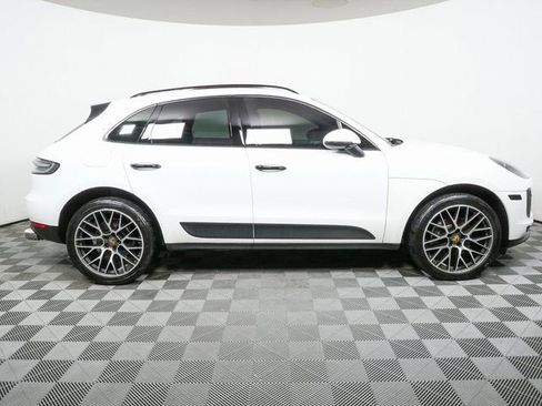 Certified 2019 Porsche Macan image 29