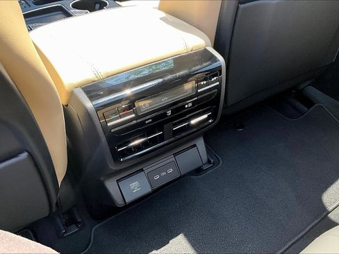 New 2025 Acura MDX w/ Technology Package image 32