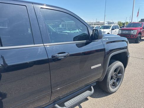Used 2018 GMC Sierra 1500 SLE w/ Elevation Edition AWD/4WD image 11
