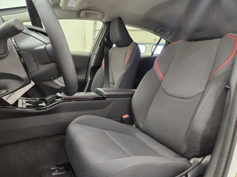 New 2026 Toyota Prius SE image 49