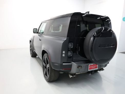 Used 2023 Land Rover Defender 90 V8 image 71