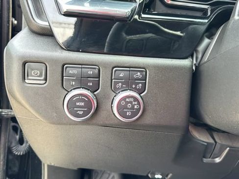 Used 2024 GMC Sierra 3500 SLE w/ SLE Value Package AWD/4WD image 16