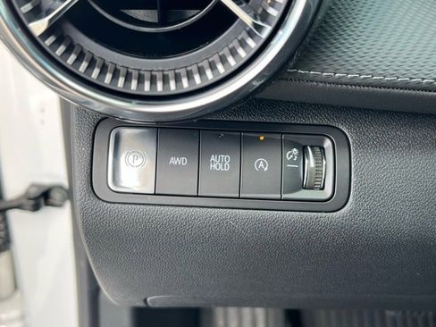 New 2026 Chevrolet Equinox LT w/ Convenience Package II image 6