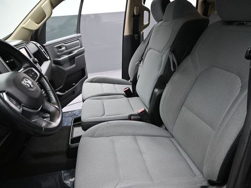 Used 2020 RAM 1500 Big Horn image 14