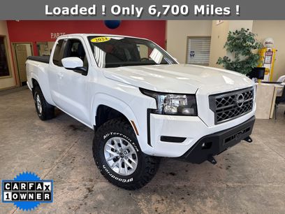 Used 2024 Nissan Frontier SV w/ Technology Package