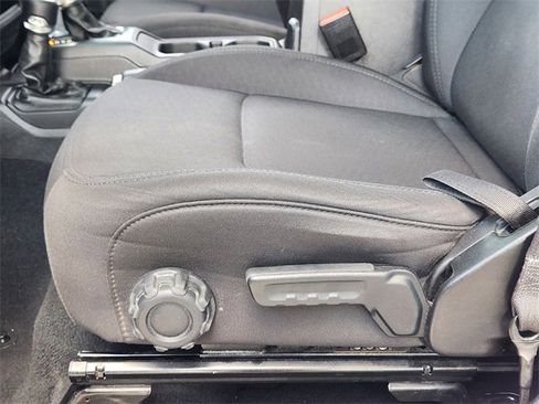 Certified 2023 Jeep Gladiator Sport image 21