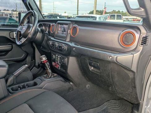 Used 2021 Jeep Gladiator Mojave w/ LED Lighting Group image 31