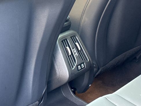 Certified 2025 BMW X2 xDrive28i image 14