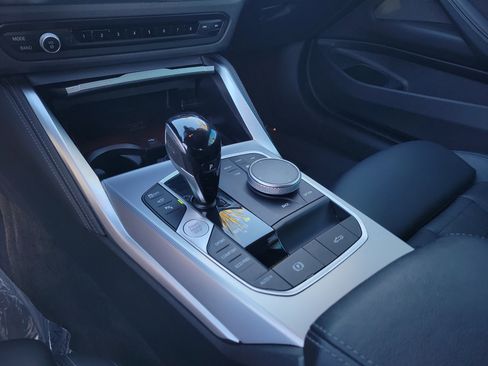 Used 2023 BMW M440i M440i w/ Premium Package image 23