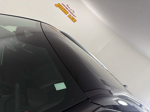 Used 2026 Ford Explorer Platinum RWD image 12