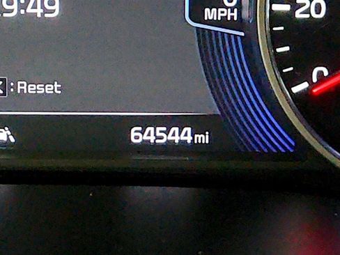 Used 2021 Kia Seltos SX w/ SX Sunroof Package AWD/4WD image 18
