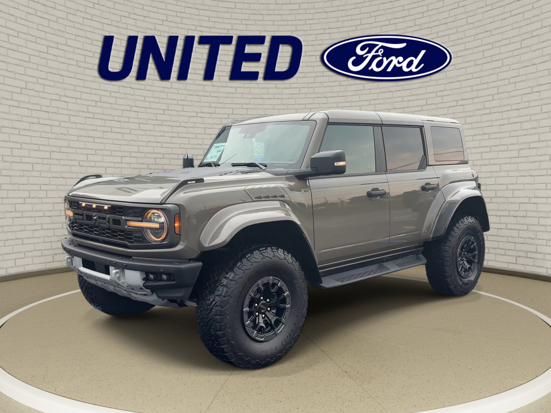 New 2025 Ford Bronco Raptor w/ Interior Carbon Fiber Pack AWD/4WD image 4
