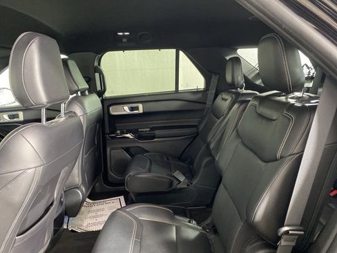 Used 2021 Ford Explorer ST w/ Equipment Group 401A image 27