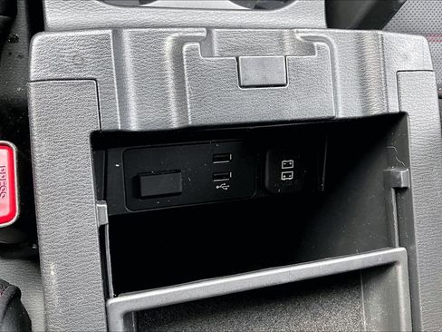 Used 2023 MAZDA CX-5 Carbon Edition image 16