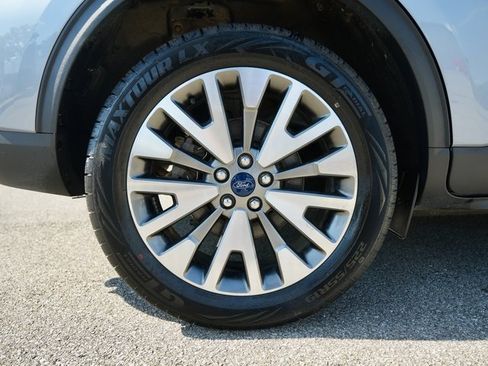 Used 2022 Ford Escape Titanium image 35