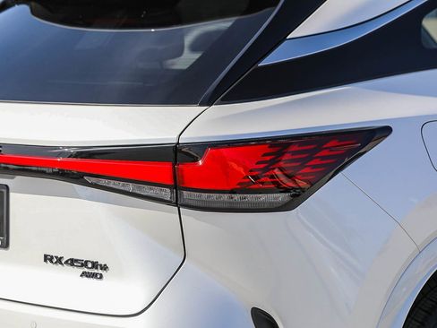 New 2026 Lexus RX 450h AWD image 9