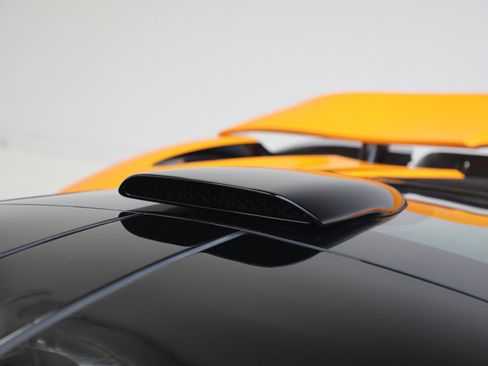 Used 2021 McLaren 720S RWD image 31