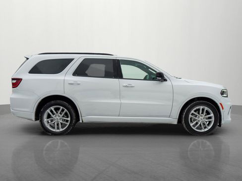 Used 2025 Dodge Durango GT image 8