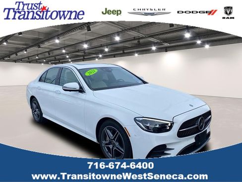 Used 2021 Mercedes-Benz E 350 4MATIC Sedan image 1