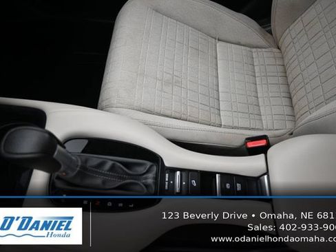 Used 2024 Honda HR-V LX image 32