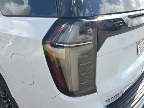 New 2026 Chevrolet Tahoe High Country AWD/4WD image 17