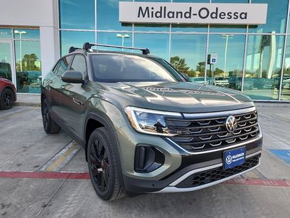 New 2026 Volkswagen Atlas Cross Sport SE