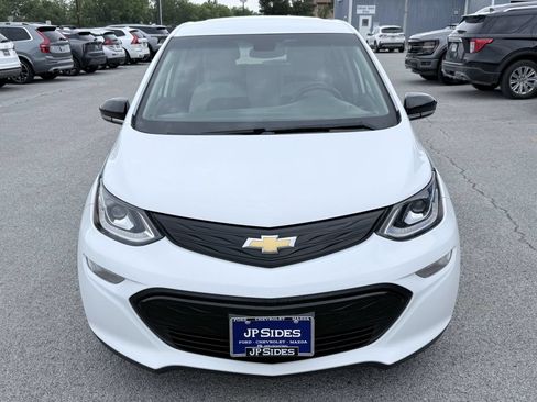 Used 2020 Chevrolet Bolt LT FWD image 2