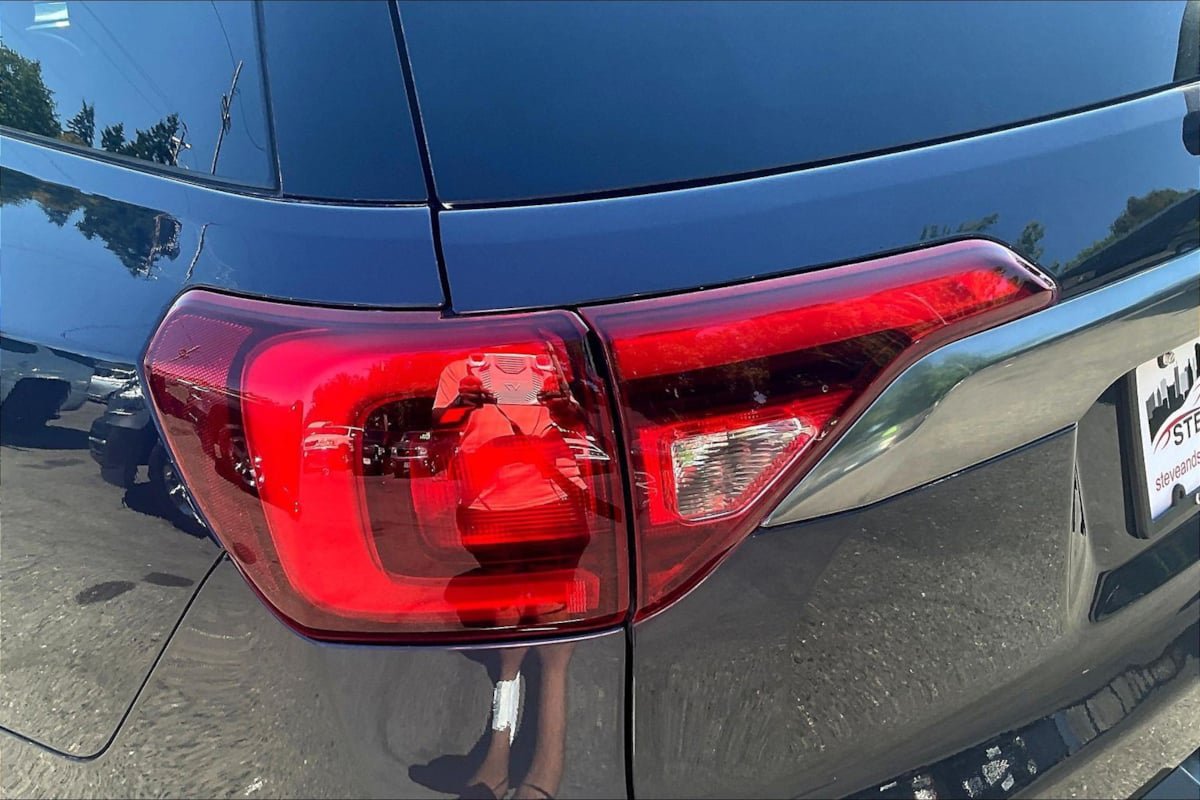 Used 2018 GMC Acadia SLT AWD/4WD image 22