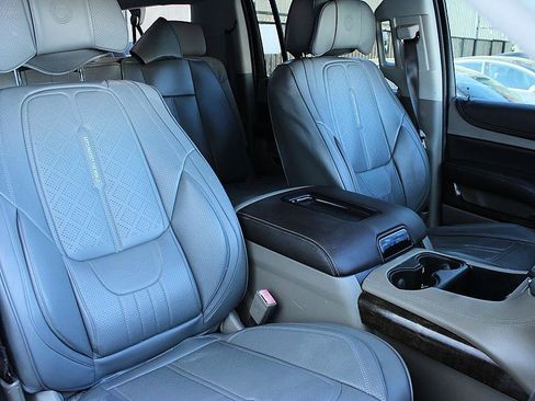 Used 2018 Chevrolet Suburban LS w/ All-Season Package image 25