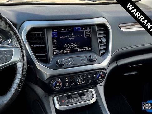 Used 2023 GMC Acadia SLE image 9