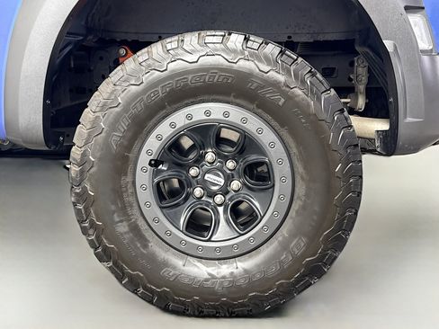 Used 2023 Ford F150 Raptor w/ Blue Interior Package AWD/4WD image 30