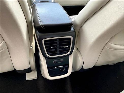 Used 2019 Lincoln Nautilus Black Label AWD/4WD image 25