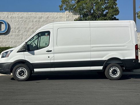 New 2026 Ford Transit 250 148 Medium Roof w/ Load Area Protection Package image 7