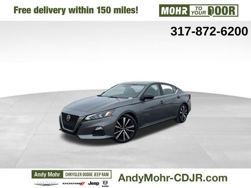 Used 2022 Nissan Altima 2.5 SR image 3