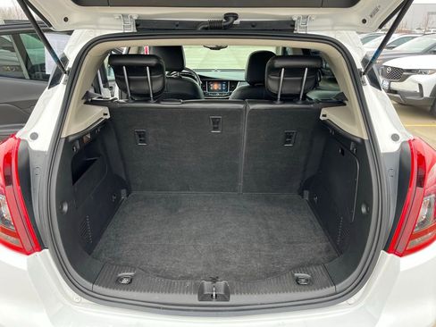 Used 2018 Buick Encore Essence image 13