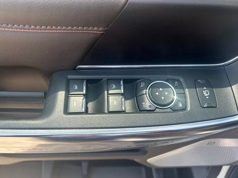 Used 2025 Ford F350 King Ranch w/ Chrome Package AWD/4WD image 29
