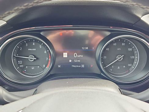 Used 2020 Buick Encore GX Essence w/ Experience Buick Package image 35