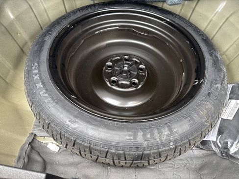 Used 2025 Nissan Altima 2.5 SV FWD image 26
