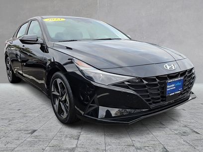 Certified 2023 Hyundai Elantra SEL w/ Convenience Package