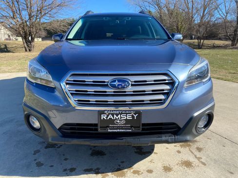 Used 2017 Subaru Outback 2.5i Premium image 9