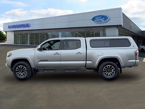 Used 2023 Toyota Tacoma SR5 image 4