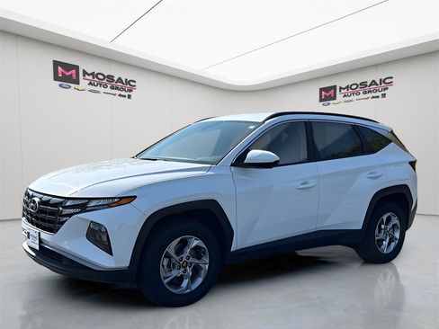 Used 2024 Hyundai Tucson SEL image 3