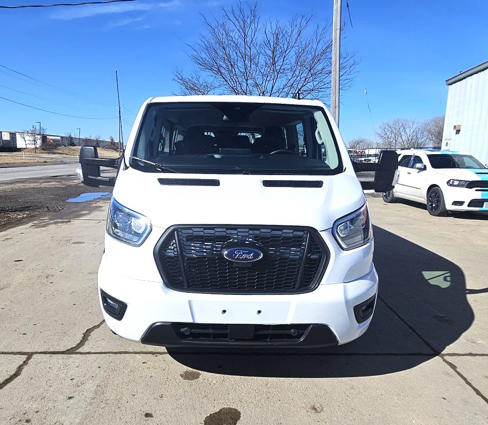 Used 2023 Ford Transit 350 XLT RWD image 2