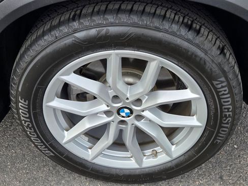 Used 2019 BMW X5 xDrive50i w/ Off-Road Package AWD/4WD image 12